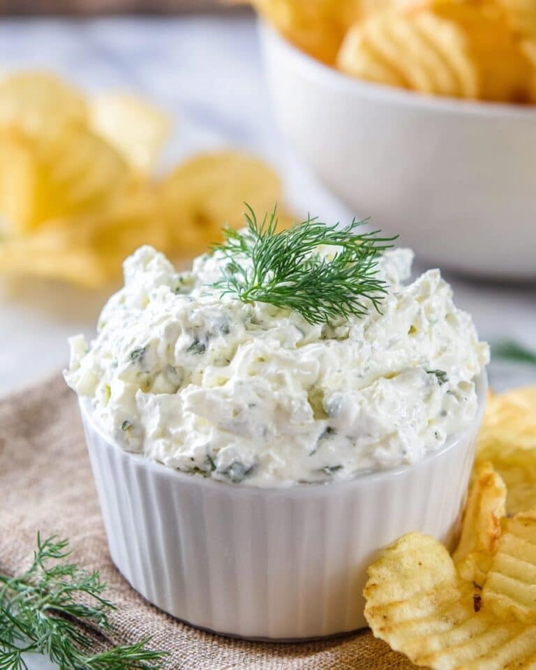 Creamy Dill Pickle Dip Recipe