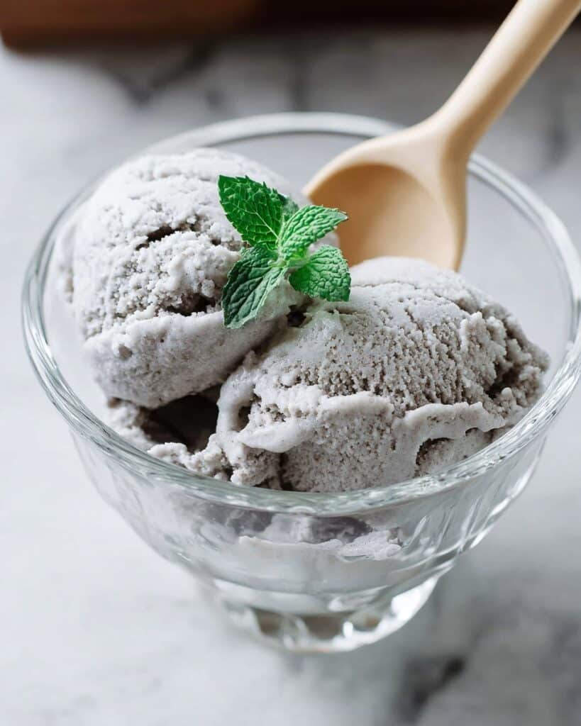 Black Sesame Ice Cream Recipe